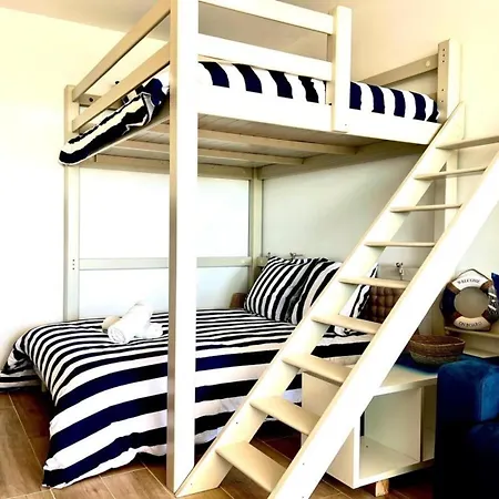 Eclat Marine 3*-park- Ac-beach 20 Meters Away *