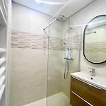 Eclat Marine 3*-park- Ac-beach 20 Meters Away *