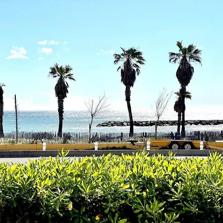 Eclat Marine 3*-park- Ac-beach 20 Meters Away * Fréjus