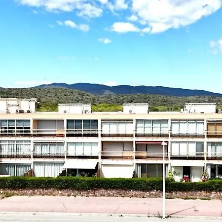 Eclat Marine 3*-park- Ac-beach 20 Meters Away