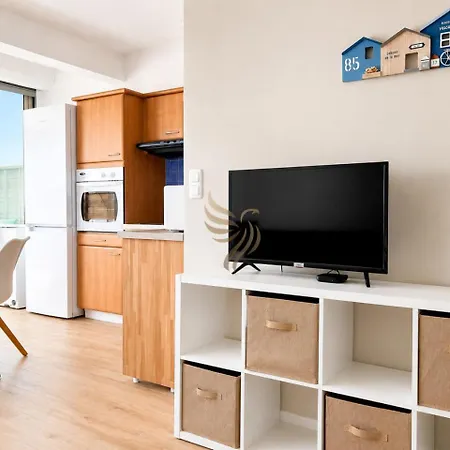 Eclat Marine 3*-park- Ac-beach 20 Meters Away * Fréjus