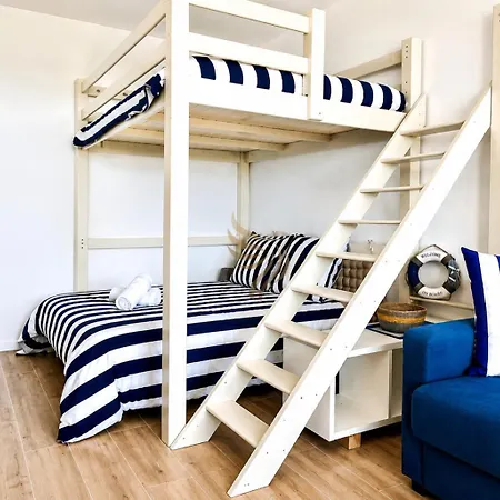 Eclat Marine 3*-park- Ac-beach 20 Meters Away