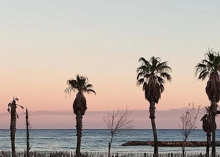 Διαμέρισμα Eclat Marine 3*-park- Ac-beach 20 Meters Away