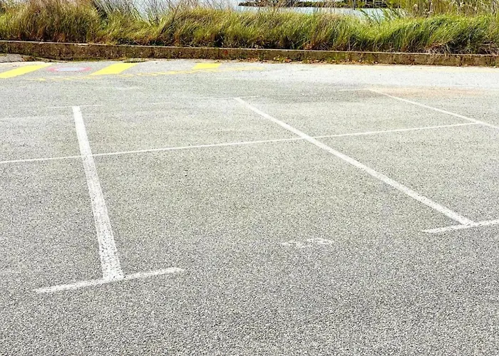 Eclat Marine 3*-park- Ac-beach 20 Meters Away Διαμέρισμα