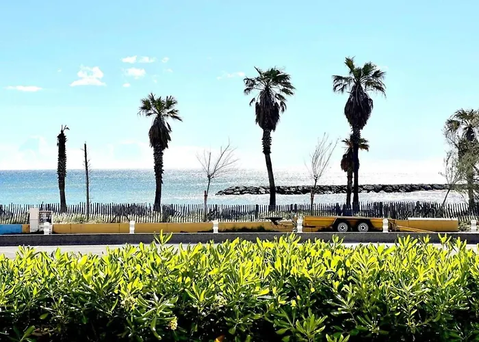Eclat Marine 3*-park- Ac-beach 20 Meters Away * Fréjus